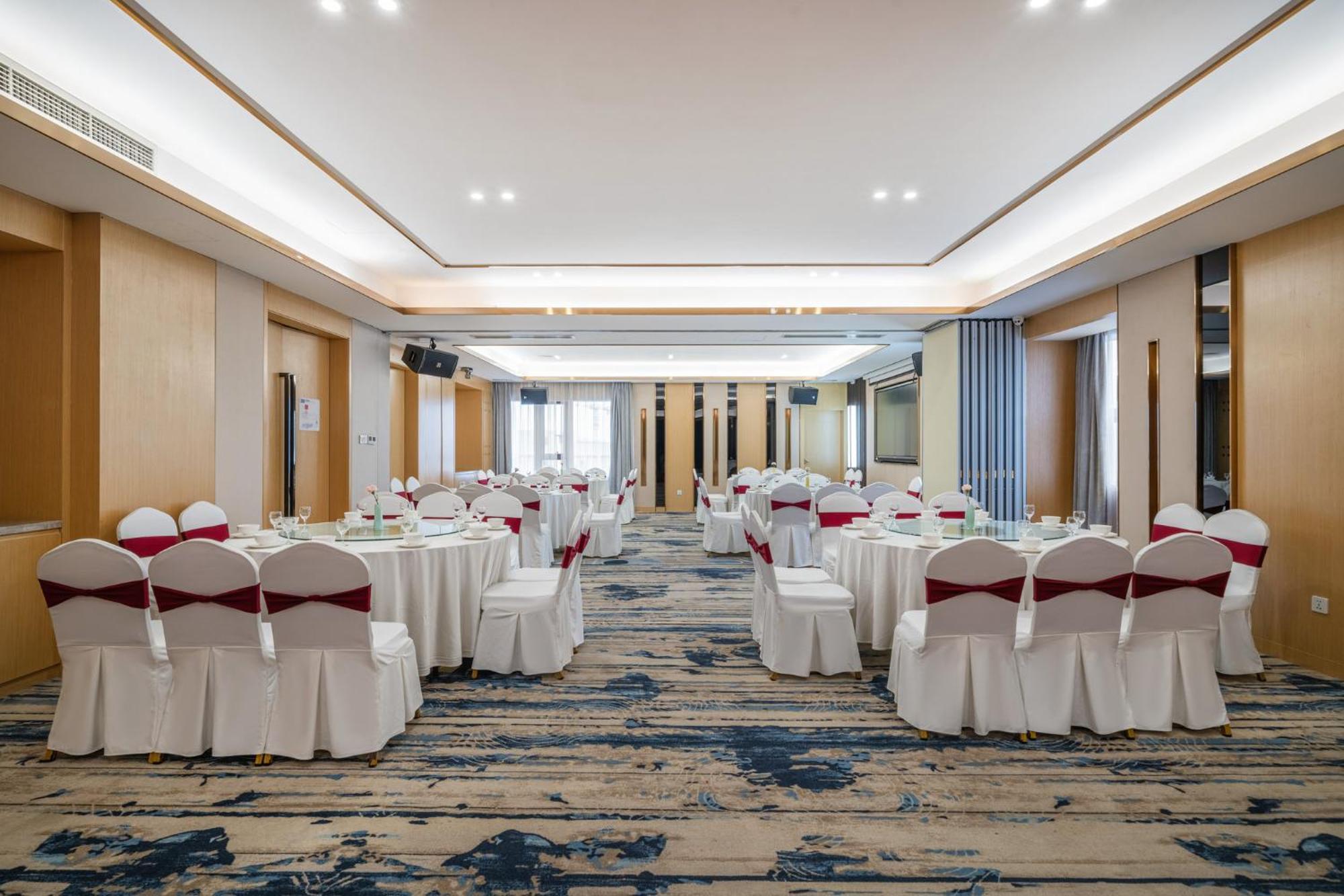 Holiday Inn Express Chengdu Tianhe By Ihg Pihszien Kültér fotó